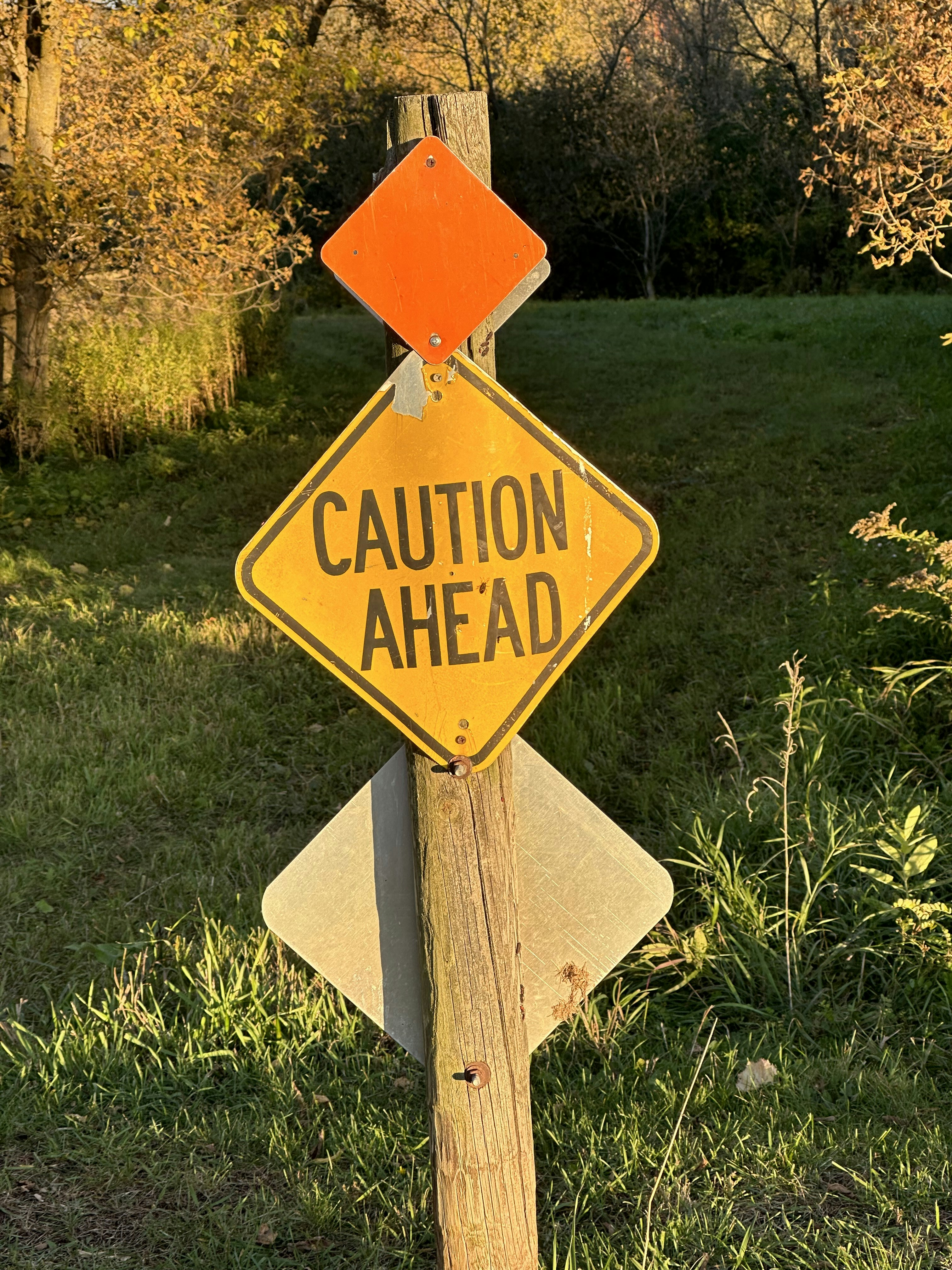 A caution ahead sign.